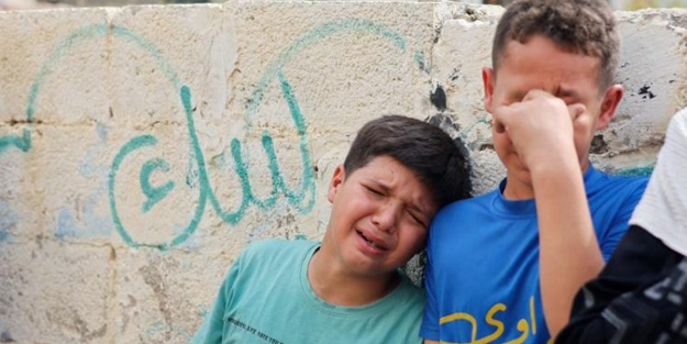 BM, israilin Gazze'de bir okulu 'doğrudan' hedef aldığını açıkladı!