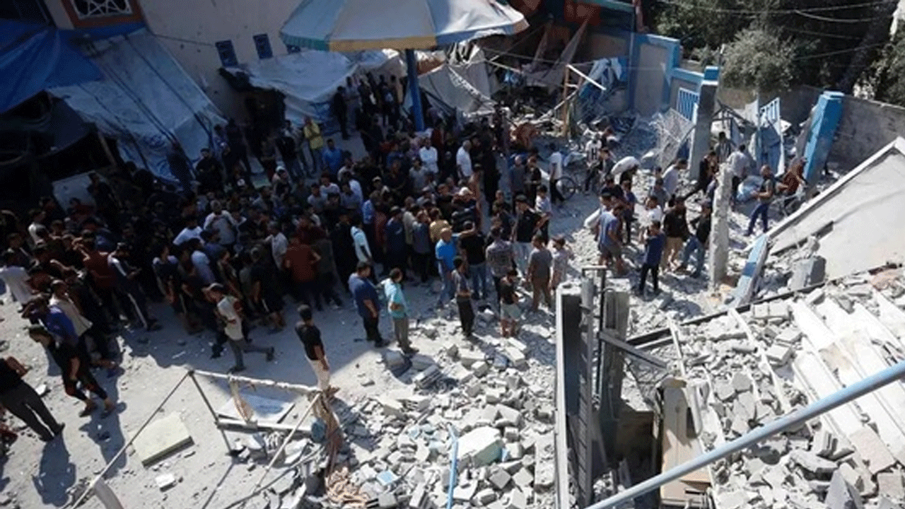 BM okulu bombalandı: 22 şehid