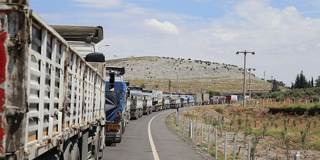 BM'den İdlib'e 93 tır insani yardım
