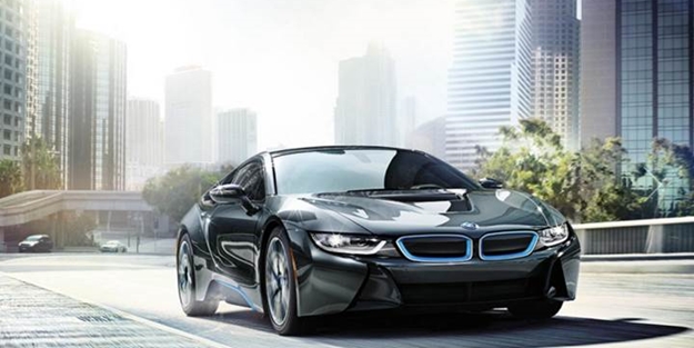 BMW i8 tamamen elektrikli olacak