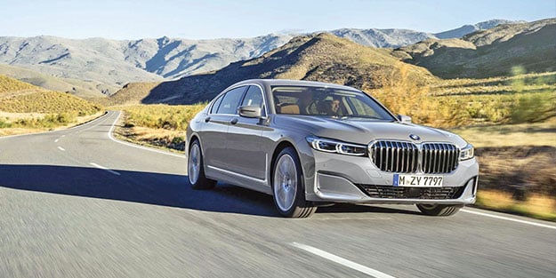 BMW tasarım patronu 7 Serisi’nin devasa ızgarasını savundu