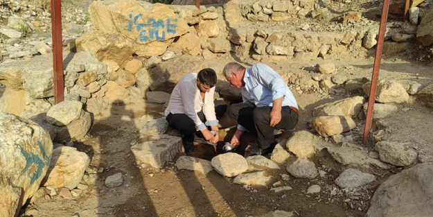 Böbrek taşı olanlar akın akın bu suya koşuyor: Faydaları saymakla bitmiyor!