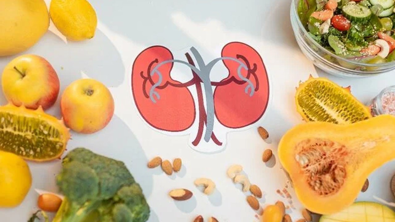 Böbrekleri diyalizin pençesinden kurtarıyor: Bir de ondan dinleyin! Dr.Berg açıkladı