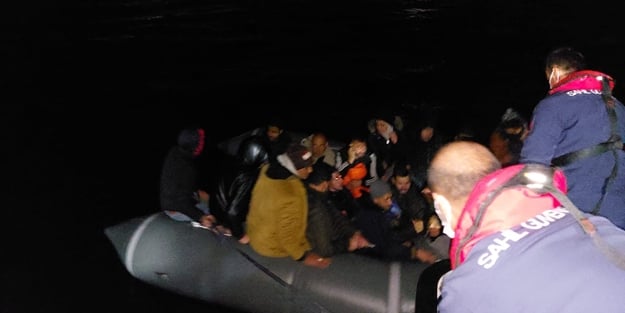 Bodrum açıklarında 30 göçmen kurtarıldı