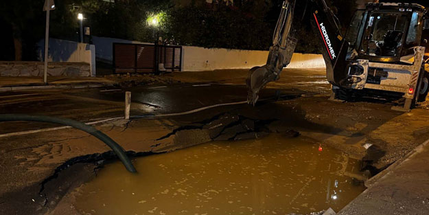 Bodrum bakımsızlıktan yıkılıyor