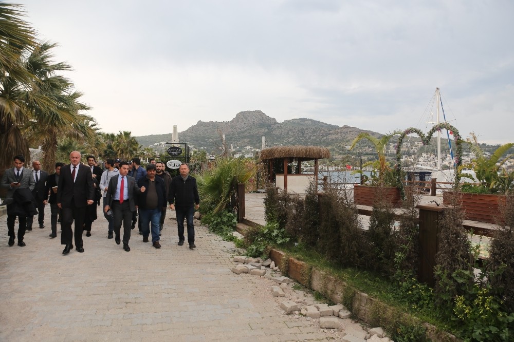 Bodrum iskelelerine standart geliyor 