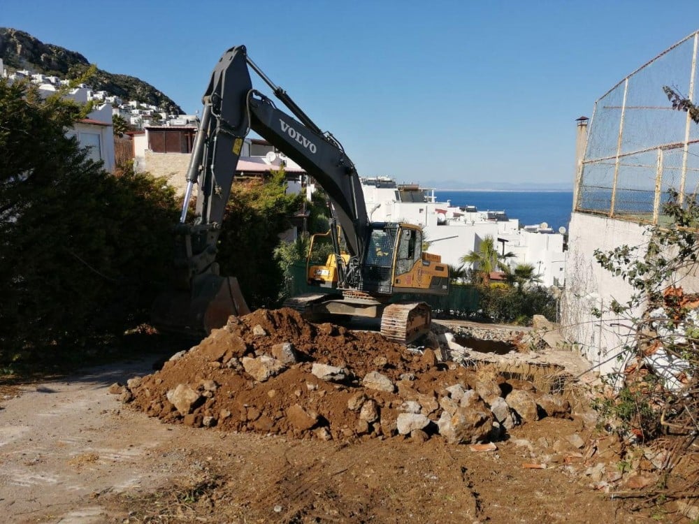 Bodrum yollarında geniş kapsamlı çalışmalar devam ediyor 