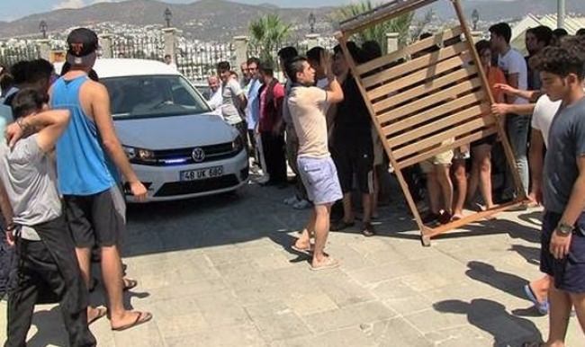 Bodrum'da eylem yapan personel lüks oteli işgal etti