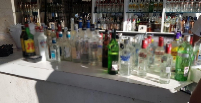 Bodrum'da kaçak içki operasyonu: 4 kişi gözaltına alındı