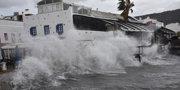 Bodrum'da kuvvetli rüzgar