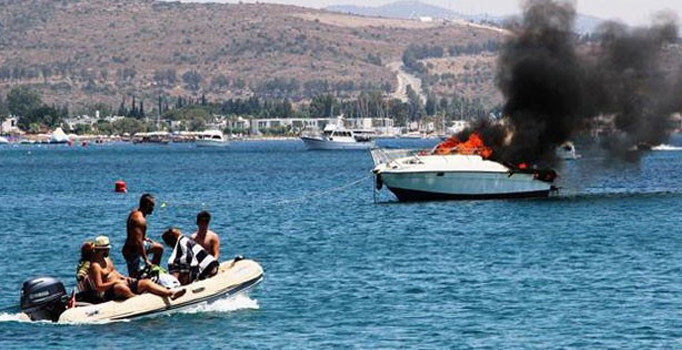 Muğla'da lüks motoryat kül oldu