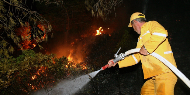 Bodrum'daki orman yangını 18 saat sonra nefes aldırdı