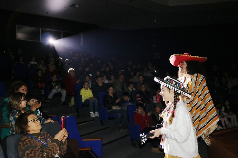 Bodrumlu çocuklar ‘Harikalar Mutfağı’ ile eğlendi 