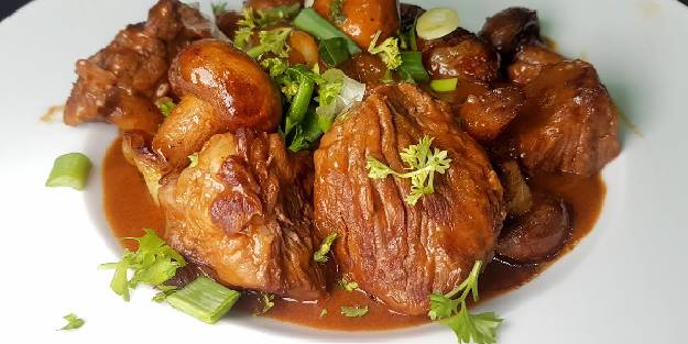 Boeuf Bourguignon nasıl yapılır?