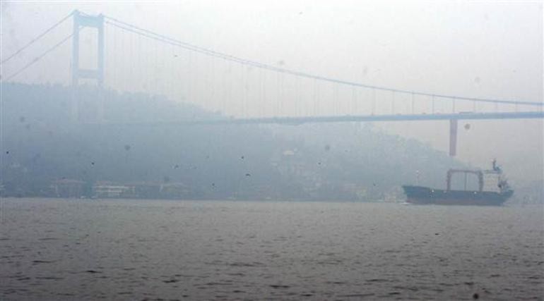 Boğaz tekrar gemi geçişlerine kapatıldı