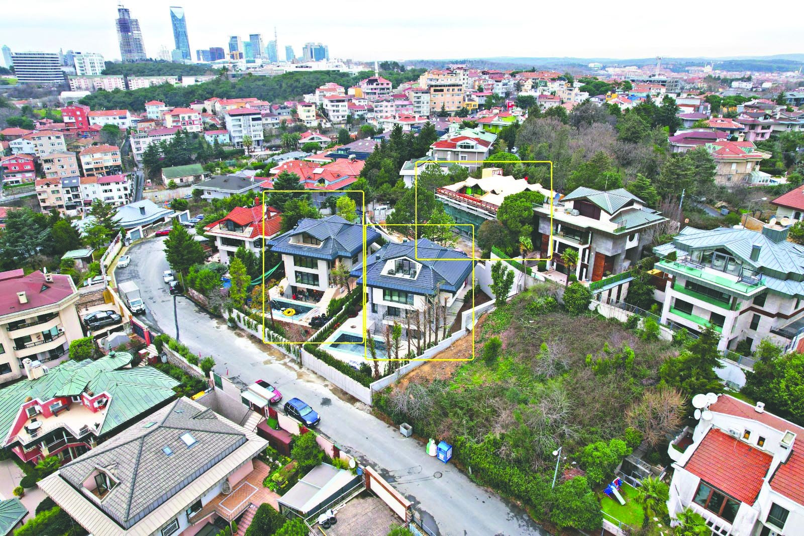 Boğaz'daki yüz milyonlarca liralık ultra lüks villalarını mal varlığında göstermedi! Ekrem milyarlık sarayını gizlemiş