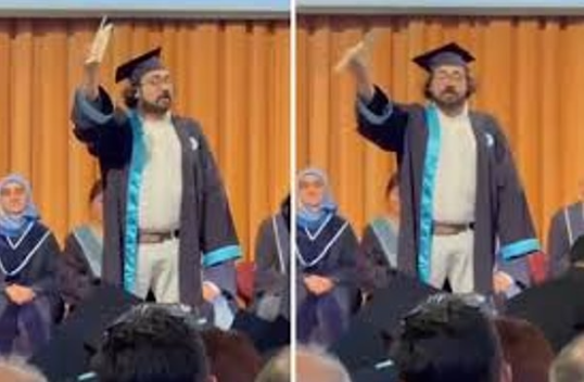 Boğaziçi mezuniyet töreninde papazlık!