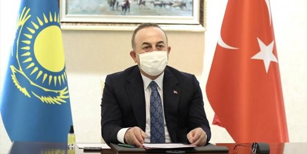Boğazlar Rus gemilerine kapatılacak mı? Türkiye'den son dakika Montrö açıklaması