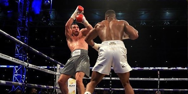 Boksta yeni bir tarih yazıldı!