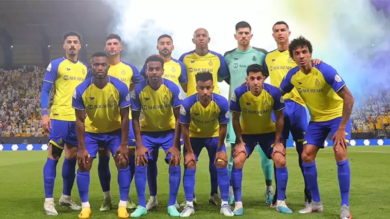 Bol keseden dağıttınız da ne oldu! Paranın su gibi dağıtıldığı takımda büyük kriz