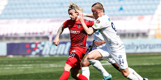 Bol kırmızılı maçta kazanan Kasımpaşa!