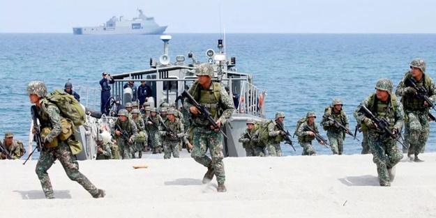 Bölgede savaş çanları çalıyor! Çin'e gözdağı: Pekin'i vururuz