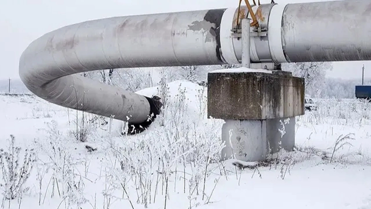  Bölgede sıcak saatler! Rusya, doğalgaz üretim kapasitesinin yaklaşık yüzde 60'ını yok etti