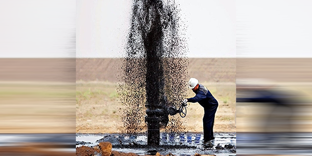 Bölgeden petrol fışkırıyor! Resmi duyuru geldi: 3130 metreye inilecek