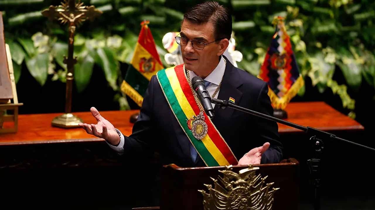 Bolivya’dan şaşkına çeviren adım! Yeni yönetim İsrail’le kopan bağları yeniden kurdu!