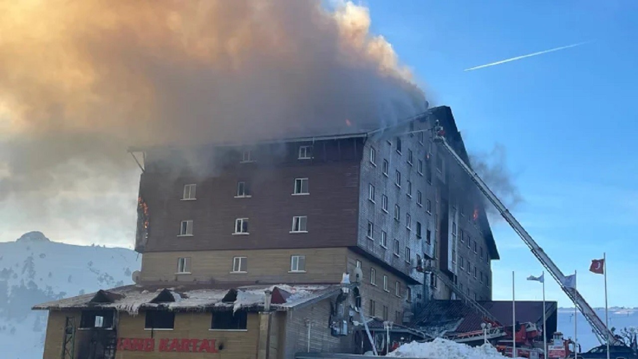 Otel yangınına ilişkin gözaltı sayısı 11'e yükseldi