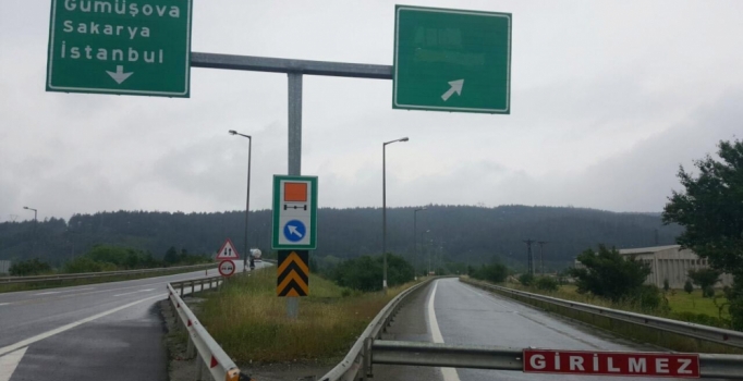 Bolu Dağı bakım için Ankara yönü trafiğe kapatıldı