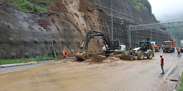 Bolu Dağı Tüneli'nde çalışmalar tamamlandı! 13 saat sonra ulaşıma açıldı