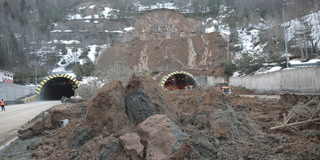 Bolu Dağı Tüneli'nde heyelan! Çalışmalar devam ediyor