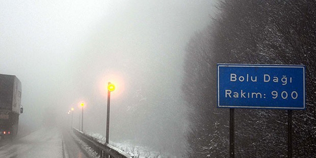 Bolu Dağı'nda feci kaza! 80 metrelik şarampole devrildi