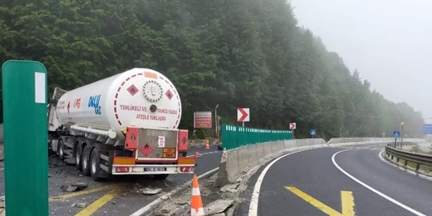 Bolu Dağı'nda feci kaza: Ankara yönü kapandı!