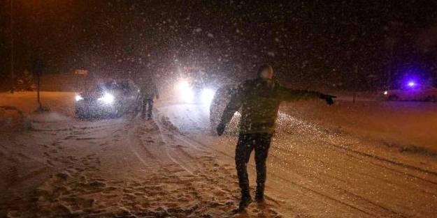 Bolu Dağı'nda İstanbul yönü araç trafiğine kapatıldı!