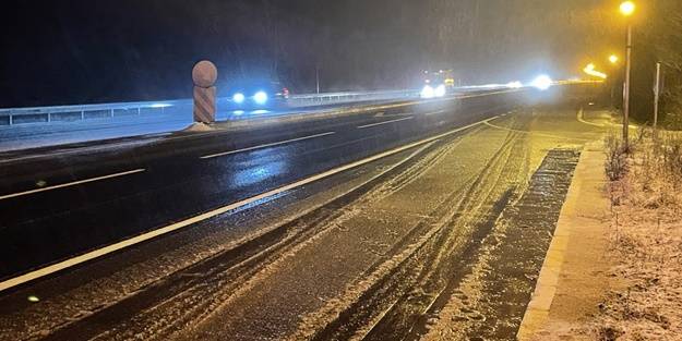 Bolu Dağı'nda kar yağışı