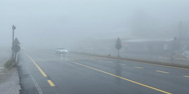 Bolu Dağı'nda sis etkili oluyor