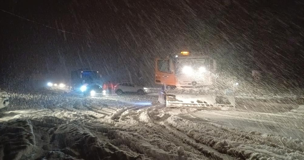 Bolu Dağı’nda trafiğe kar engeli