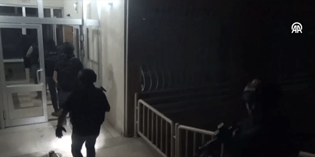 Bölücü Terör Örgütüne eş zamanlı operasyonlar