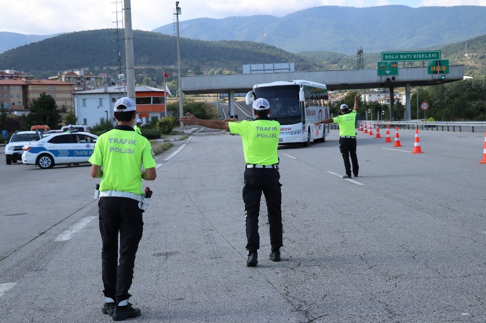 Bolu’da, bayram tatili boyunca trafik tedbirleri artırıldı 