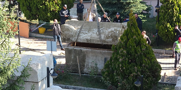 Bolu'da bulunan tarihi keşfin kapağı açıldı! İçinden bakın neler çıktı... Görenler şokta