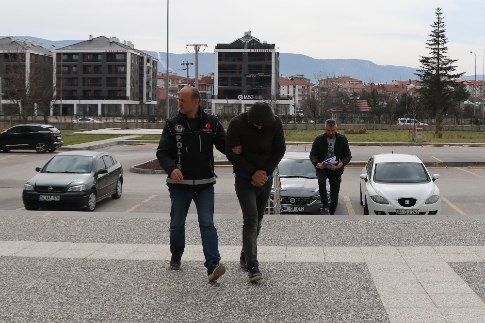 Bolu’da esrar ile yakalanan hemşire tutuklandı 