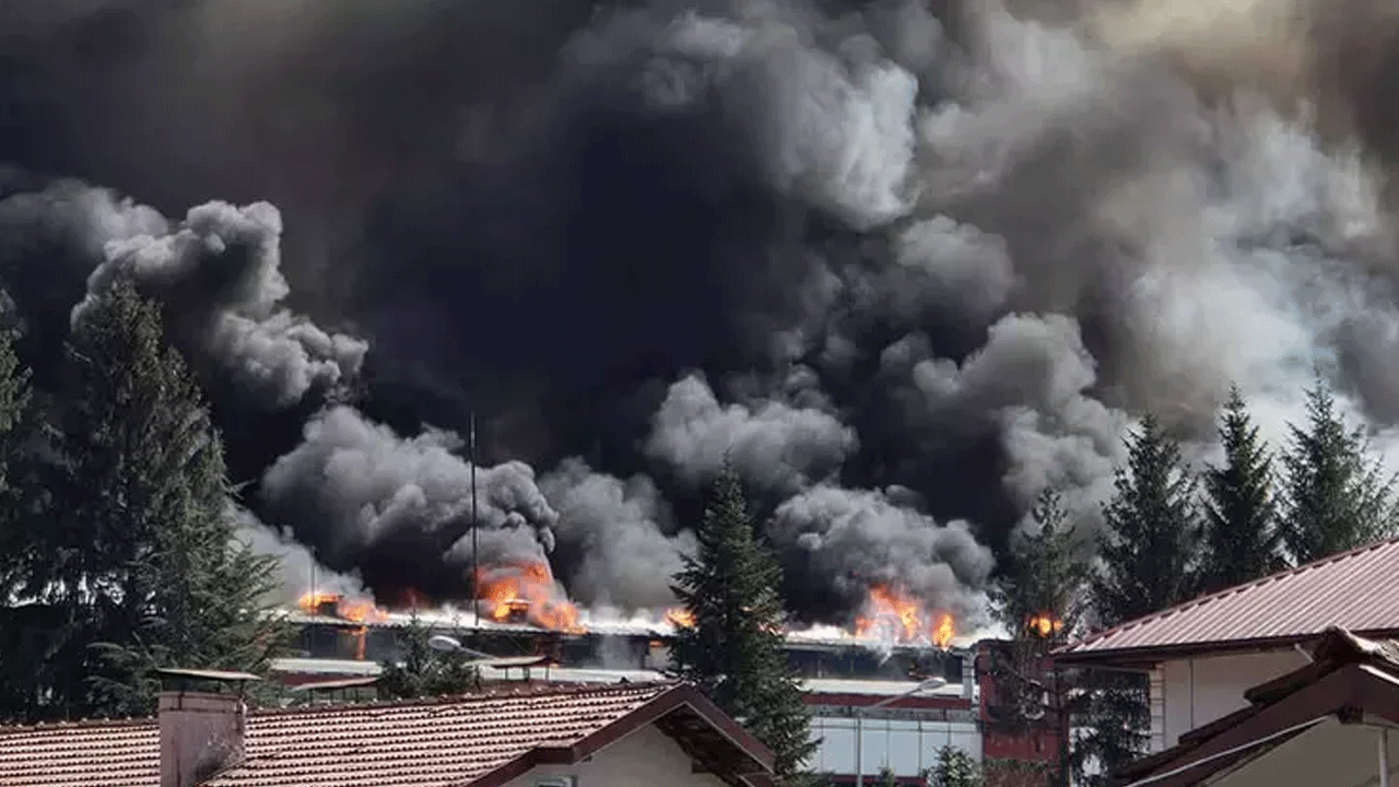 Bolu'da fabrikada büyük yangın!