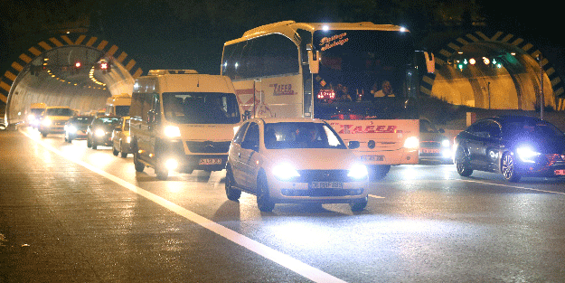 Bolu'da feci kaza! 3 araç birbirine girdi