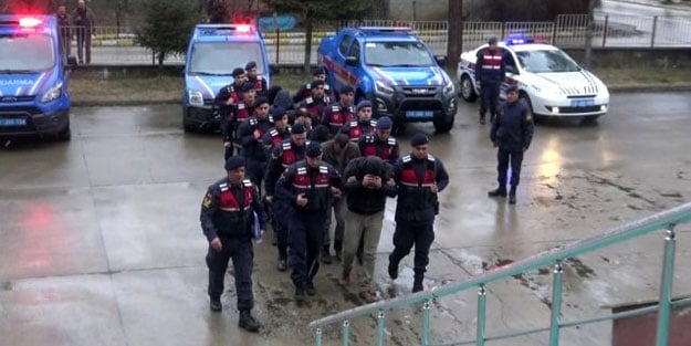 Bolu'da kaçak kazı operasyonu! 6 gözaltı