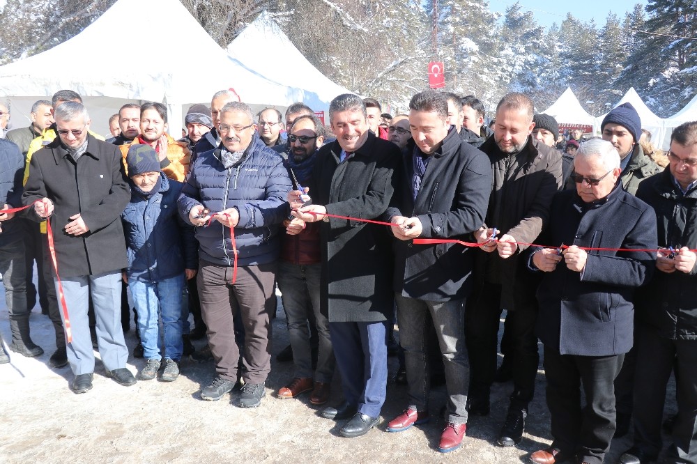 Bolu’da Kar Festivali yoğun ilgi gördü 