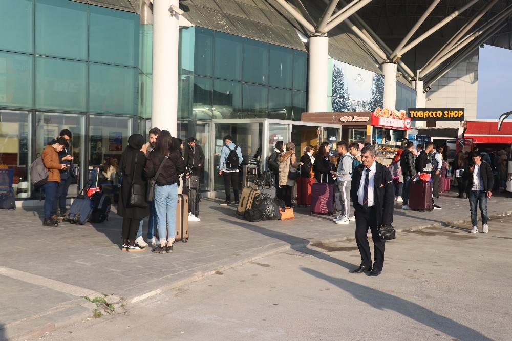Bolu’da okulların tatili otogarda yoğunluk oluşturdu 