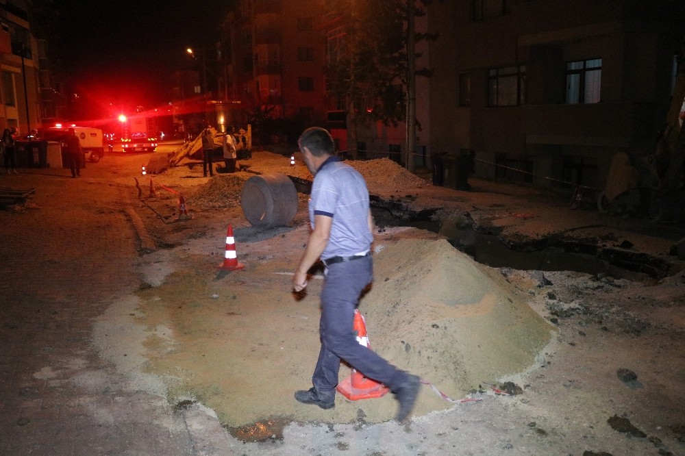 Bolu’da, patlayan doğalgaz borusu paniğe neden oldu 