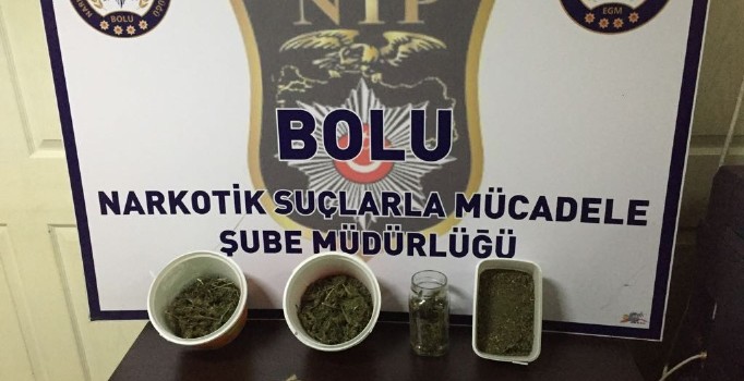 Bolu’da uyuşturucu operasyonu: 5 kişi gözaltında